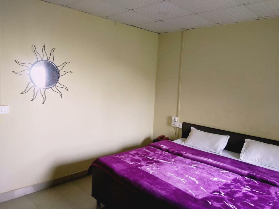 Hotel Gulmarg Mussoorie Exterior photo