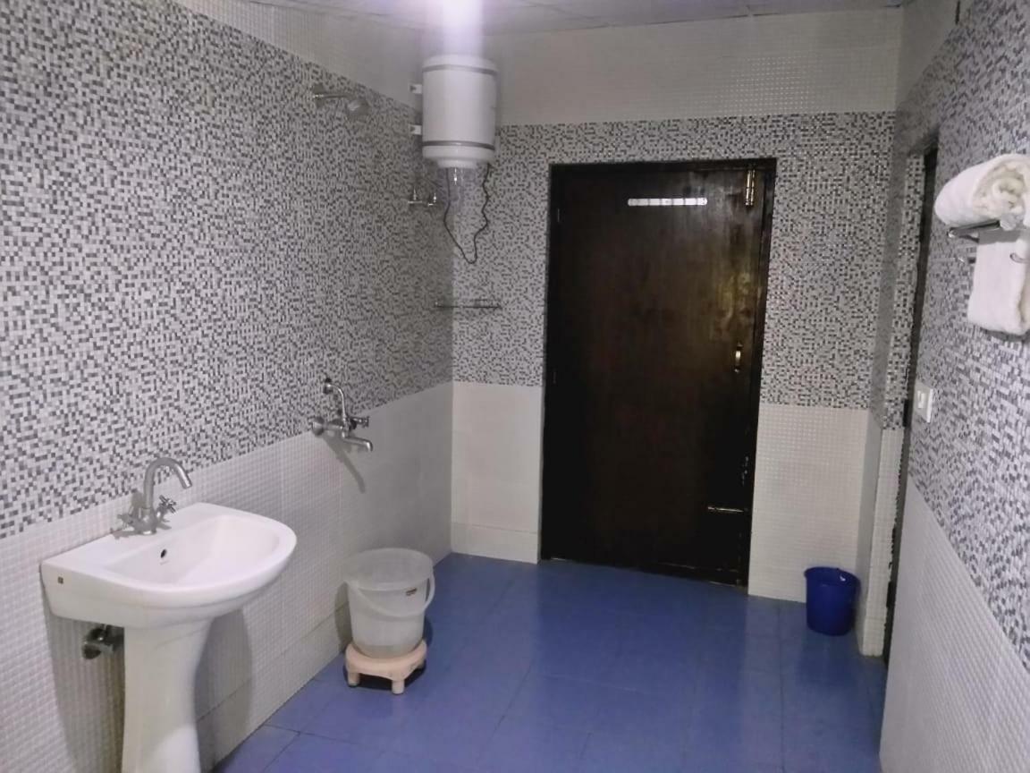 Hotel Gulmarg Mussoorie Exterior photo